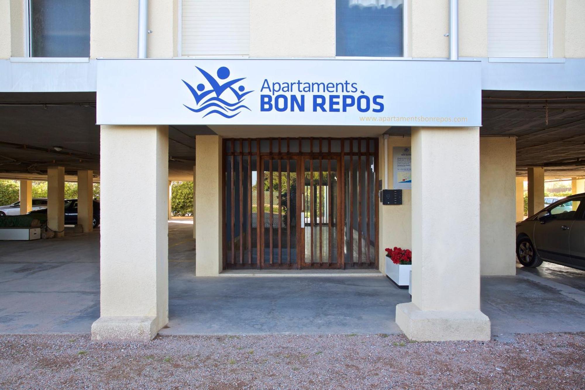 Apartamentos Bon Repos サンタ・スサナ エクステリア 写真