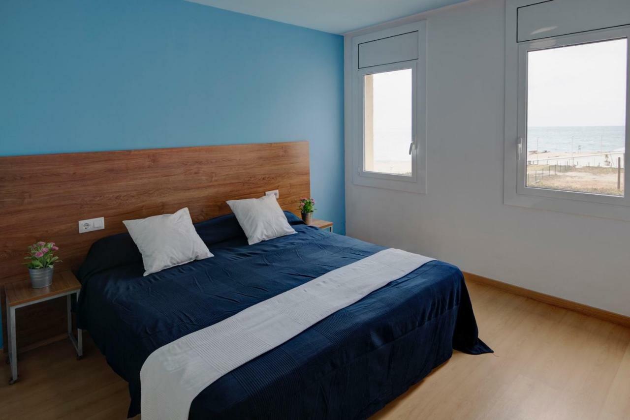 Apartamentos Bon Repos サンタ・スサナ エクステリア 写真